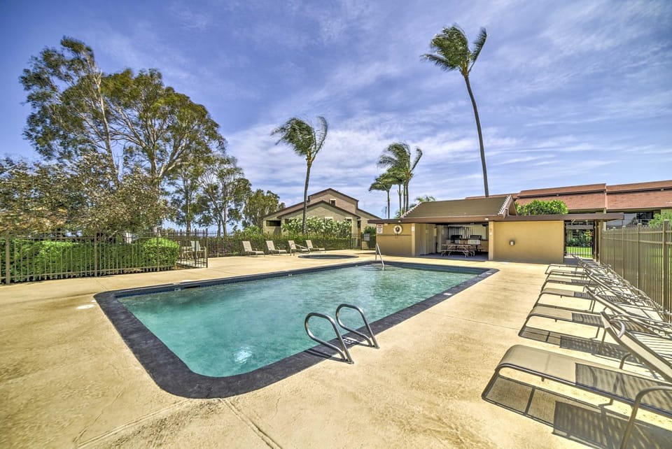 Chic Waikoloa Condo w/ Lanai + Complex Pools! House in Waikoloa Village
