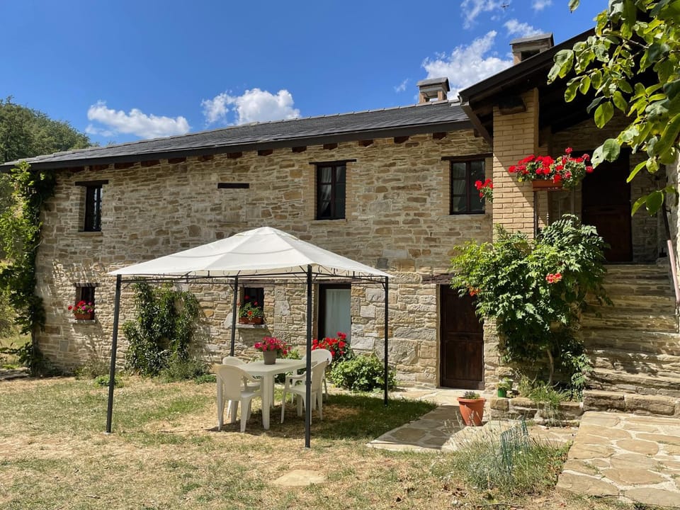 Agriturismo Il Noce d'Oro Farm Stay in Liguria