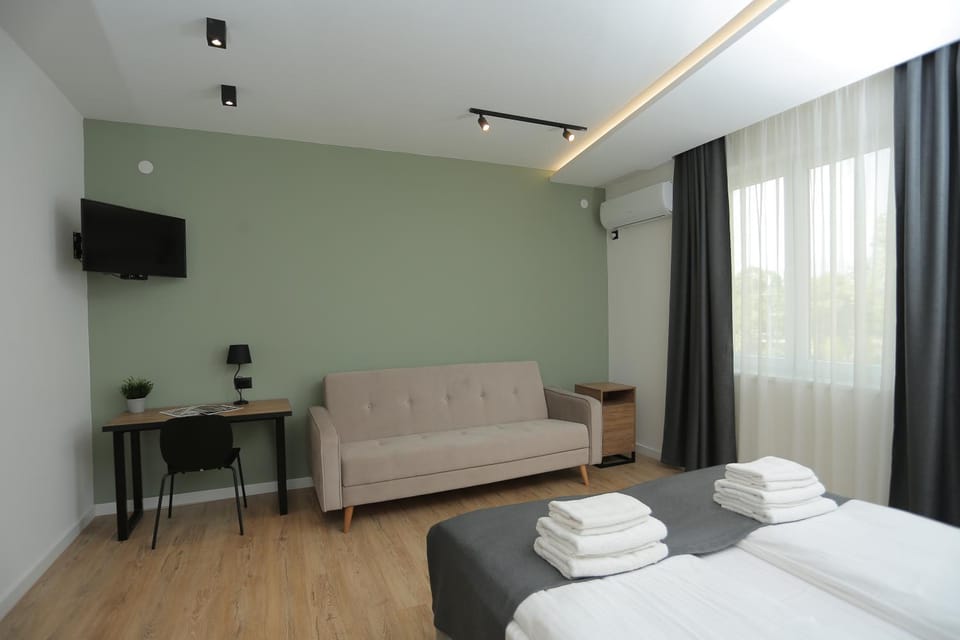 TV and multimedia, Seating area