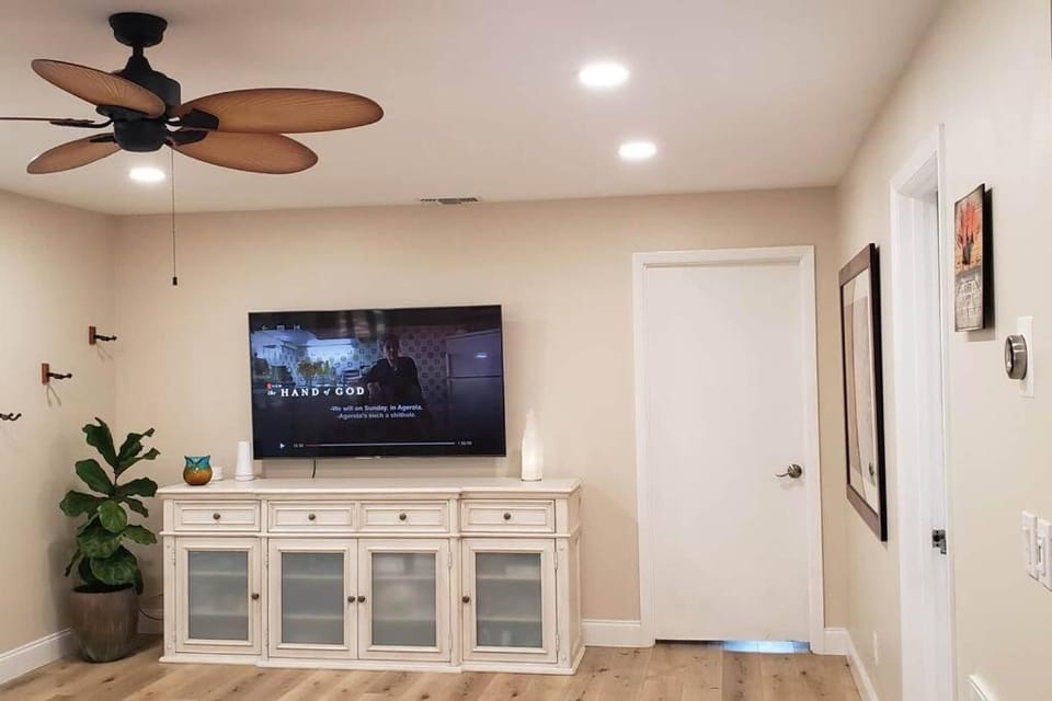 TV and multimedia, Living room