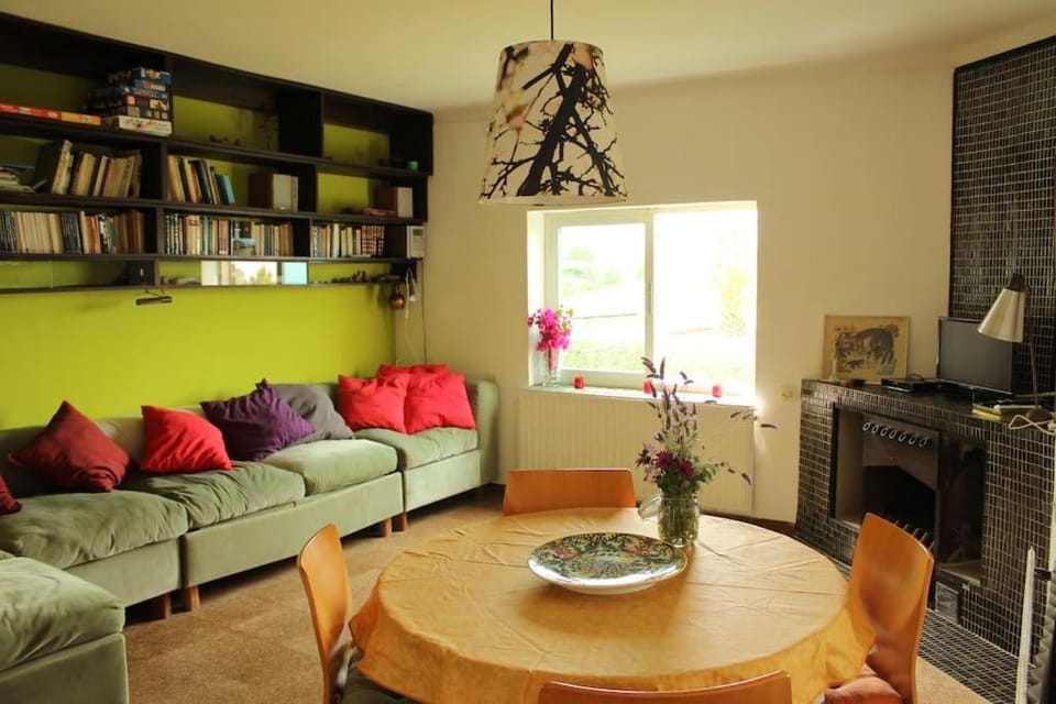 Tranquility?JUST RELAX on the NON-TOURISTIC COAST House in Llevant