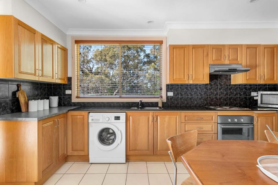 Coastal Cottage - Belle Escapes Jervis Bay Apartment in Vincentia
