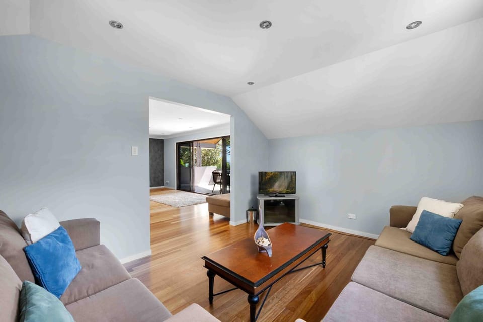 Amazing Views - Belle Escapes Jervis Bay House in Vincentia
