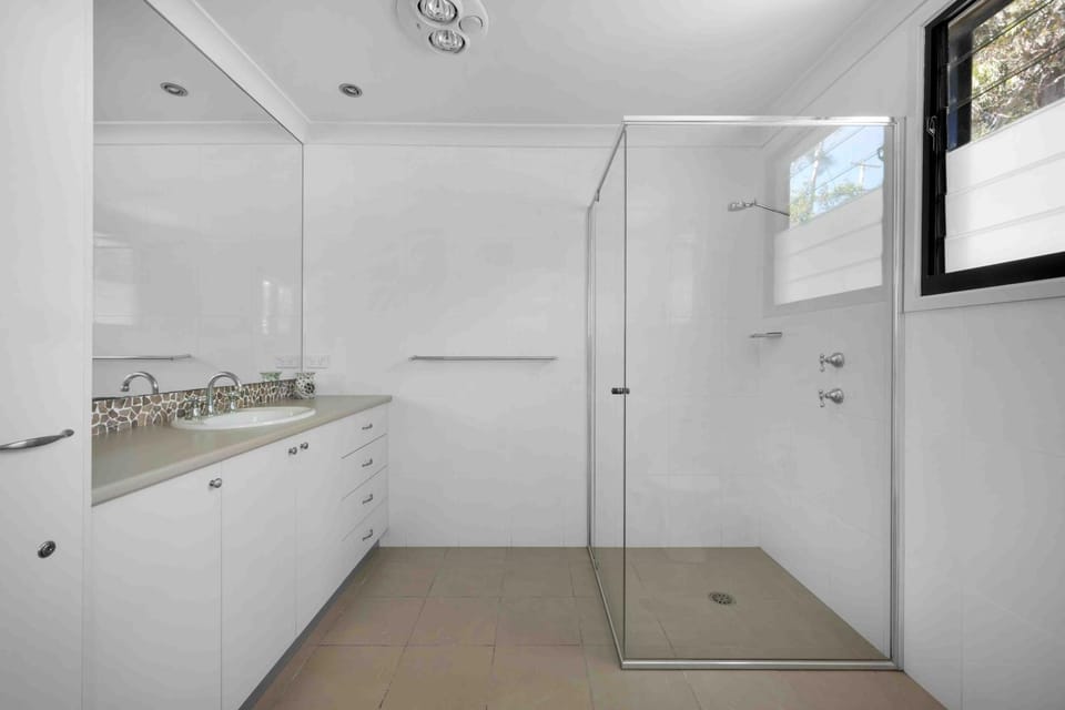 Amazing Views - Belle Escapes Jervis Bay House in Vincentia