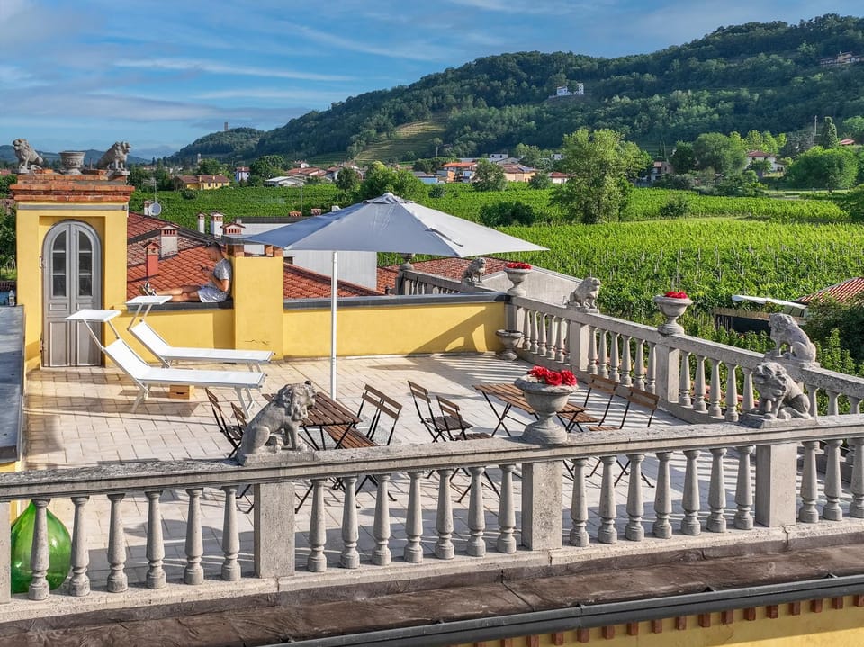 Balcony/Terrace, Balcony/Terrace