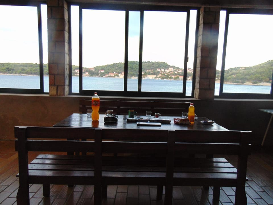 Balcony/Terrace, Drinks