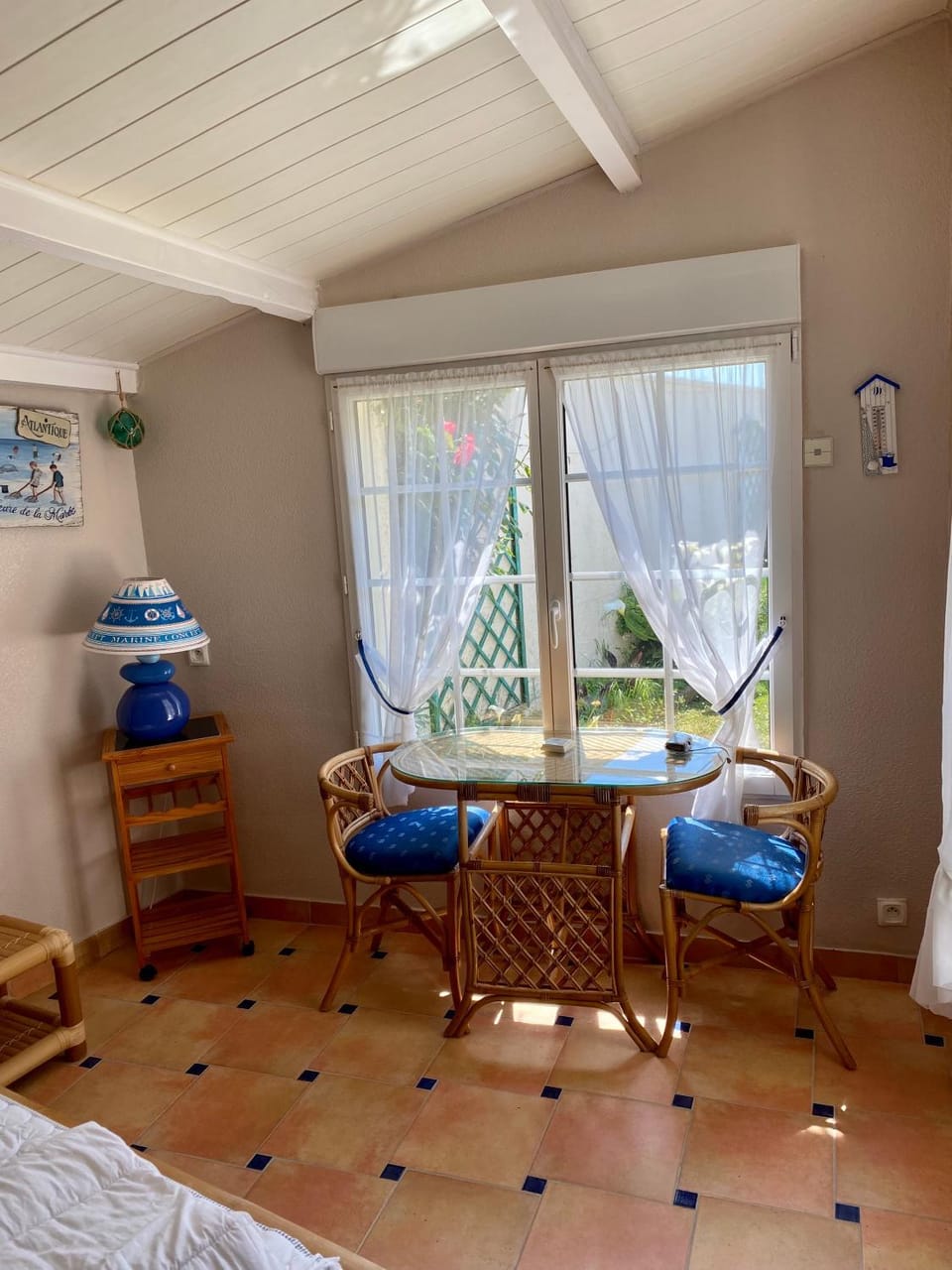 Seating area