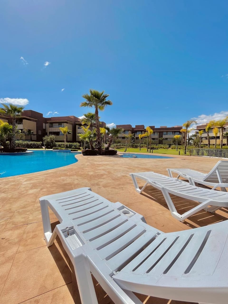 Property building, Day, Natural landscape, Other, Pool view, Swimming pool, sunbed