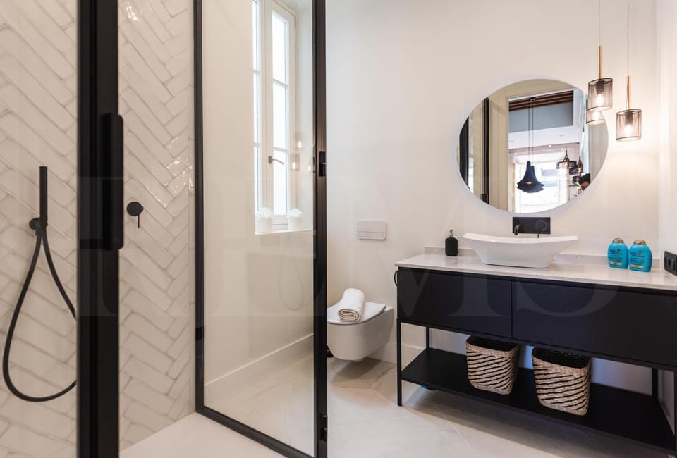 Shower, Bathroom
