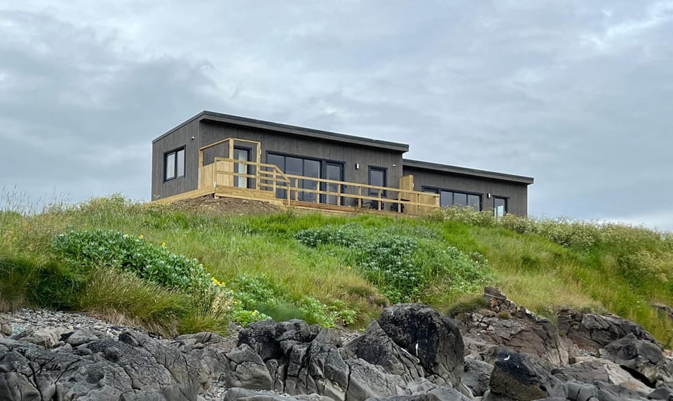 Property building, Balcony/Terrace