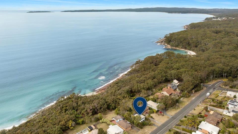 Neighbourhood, Natural landscape, Bird's eye view, Beach, Sea view
