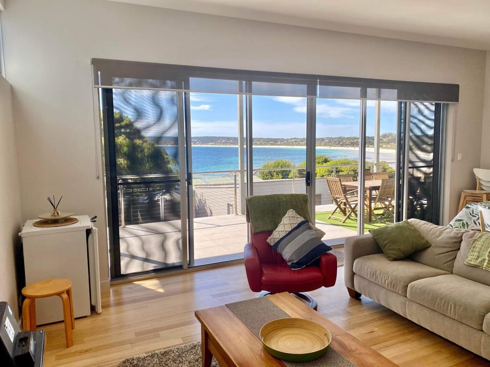 Annies View House in Emu Bay