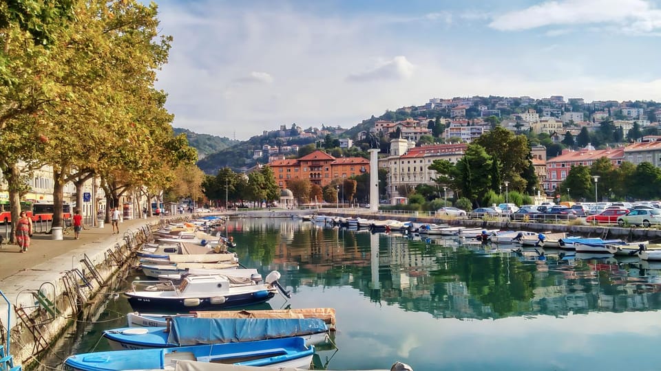 Natural landscape, City view