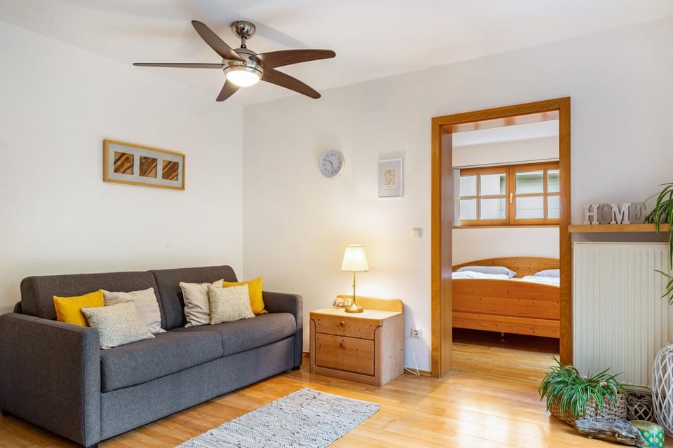 Living room, Bedroom