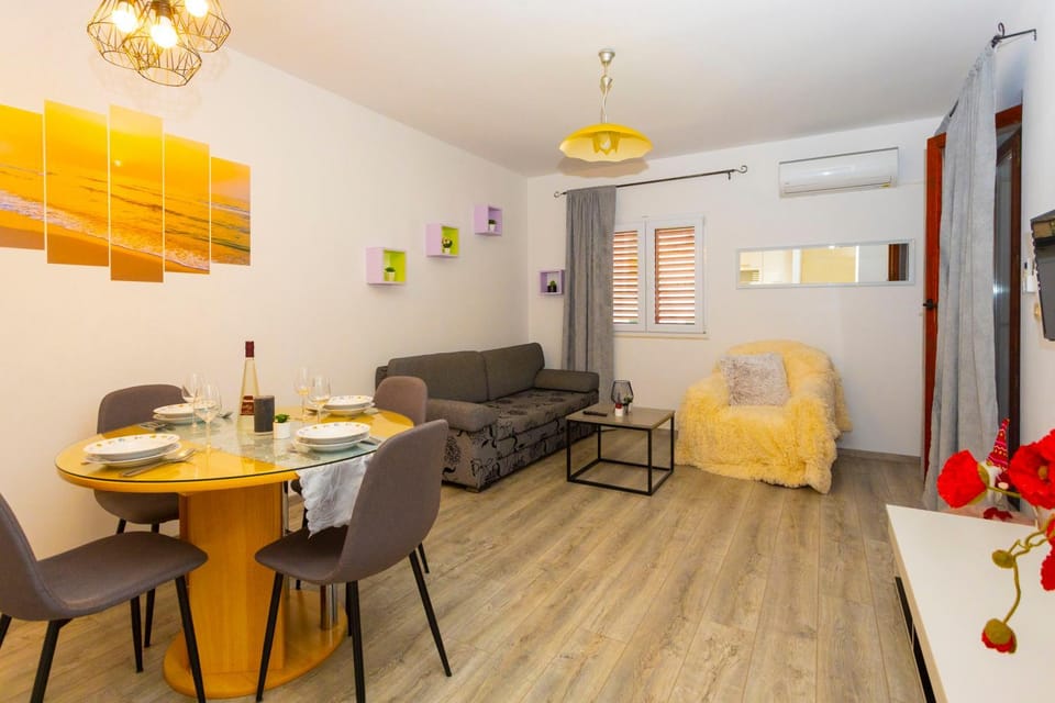 Apartman Angie Apartment in Makarska