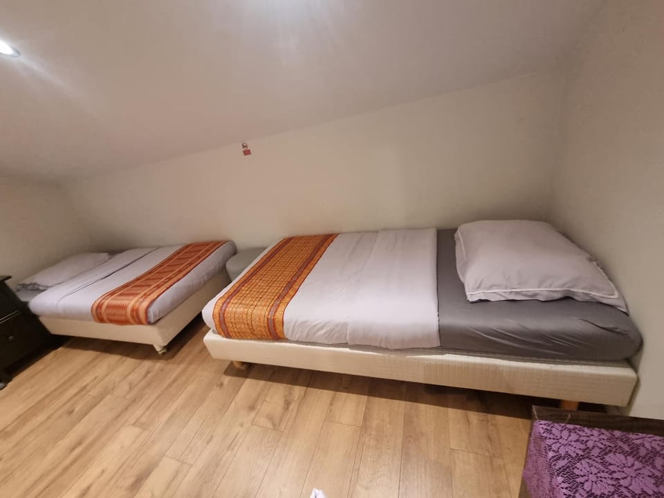 Bed, Bedroom