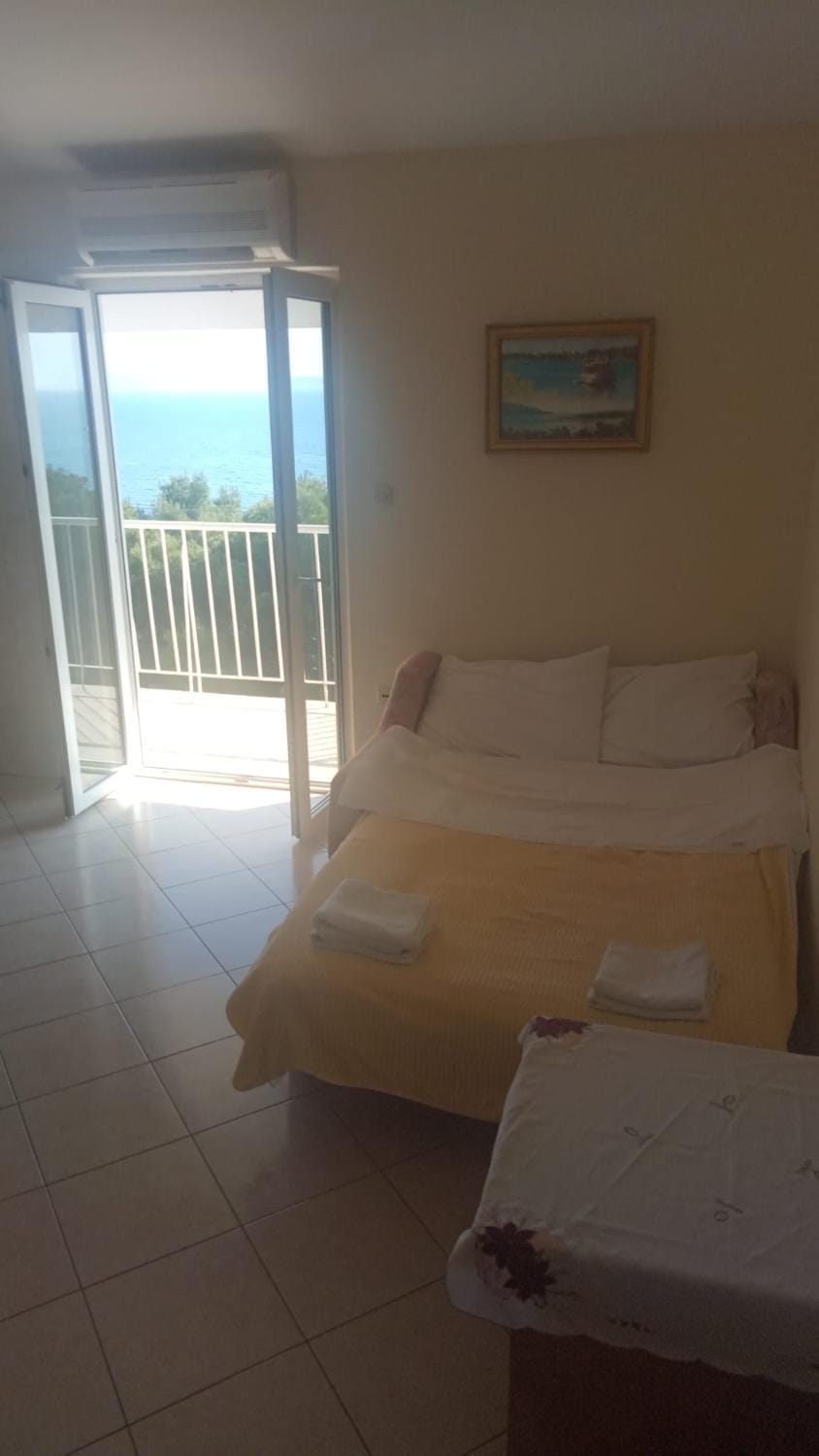 Healing gem of Stobreč Apartment in Šibenik-Knin County, Croatia