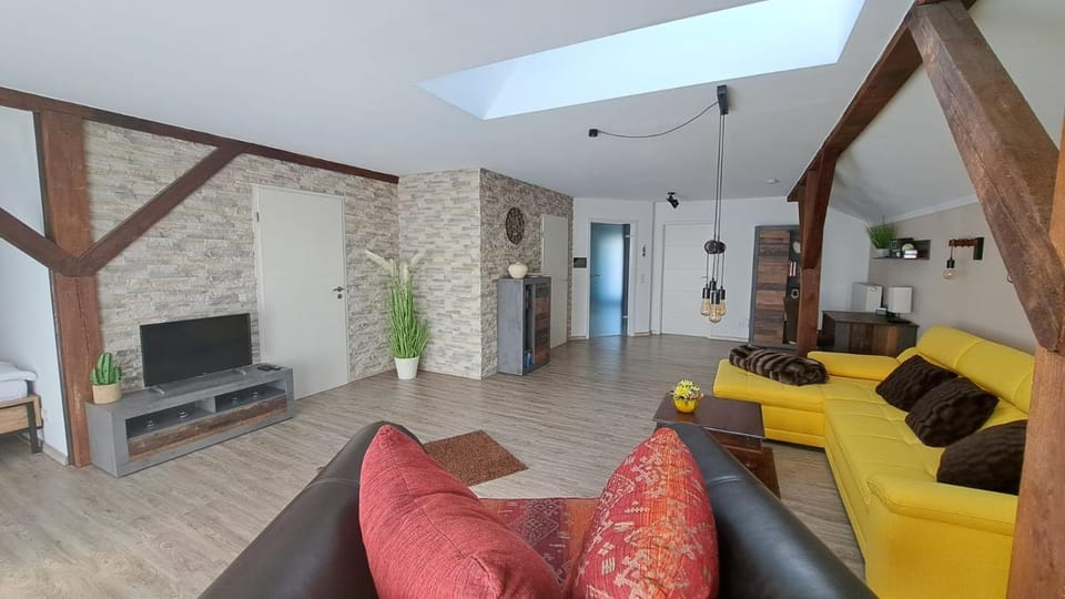 Communal lounge/ TV room, Living room
