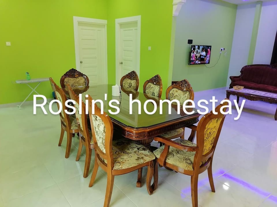 Roslin's Homestay House in Malaysia