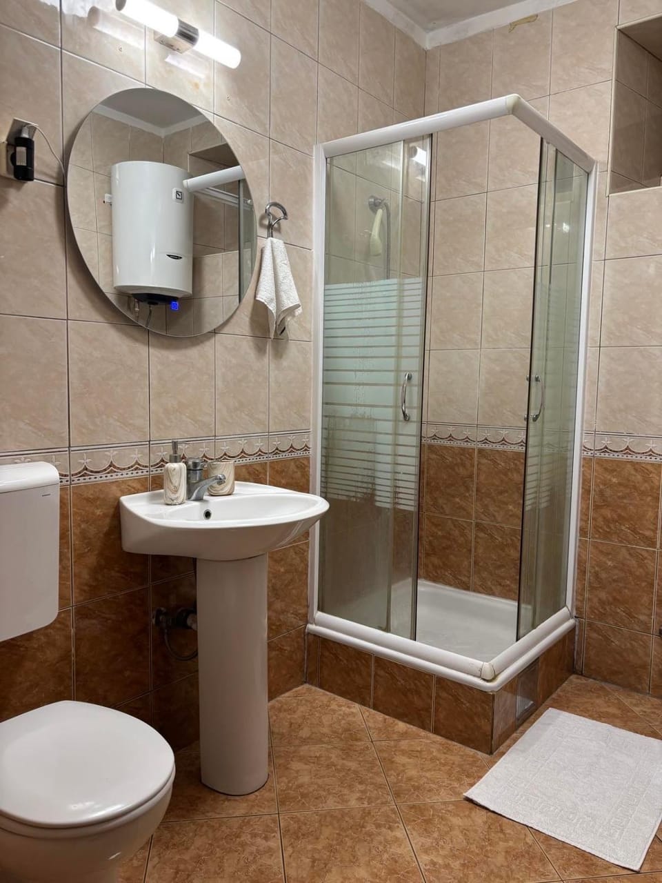 Apartment Jovan2,on the beach with free Wi-Fi Apartment in Dobrota