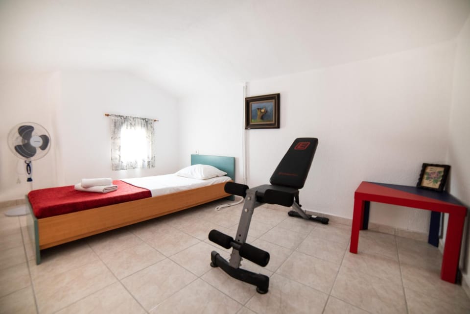 House in Pefkohori ( Gisiona ) House in Halkidiki