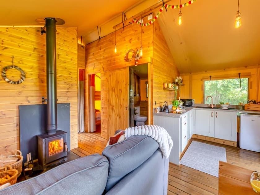 Little North Field Family Safari Tent Glamping near Harrogate Luxury tent in Borough of Harrogate