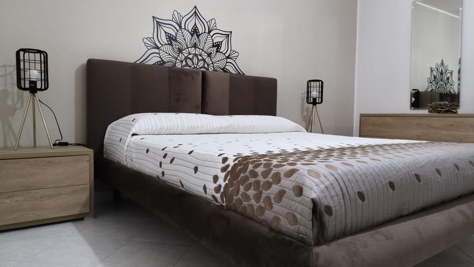 Bed, Decorative detail, Bedroom