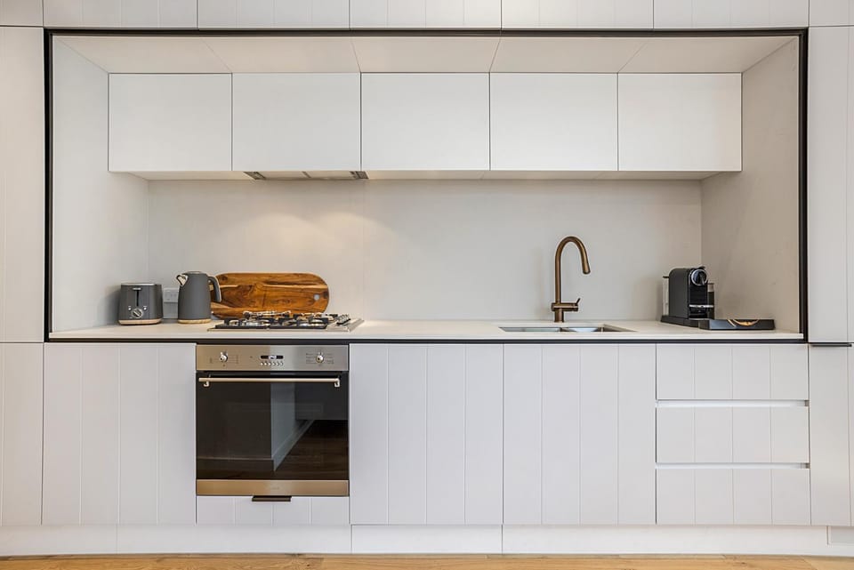 Bright Terrace Unit Next to Chapel St Dining Apartment in Melbourne