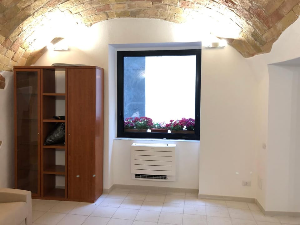 Dining area, wardrobe