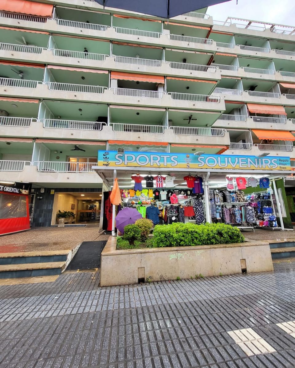 SALOU FAMILY APARTMENT Apartment in Salou