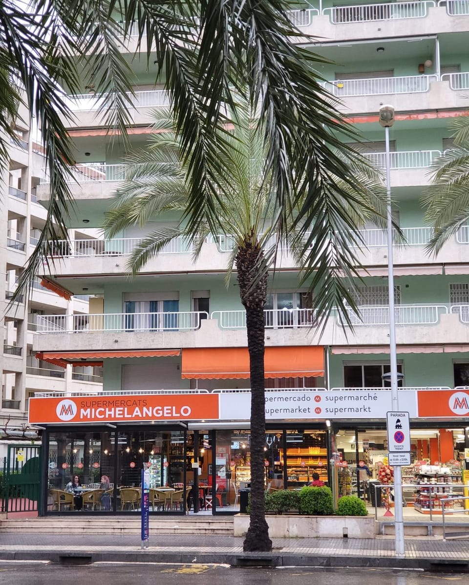 SALOU FAMILY APARTMENT Apartment in Salou