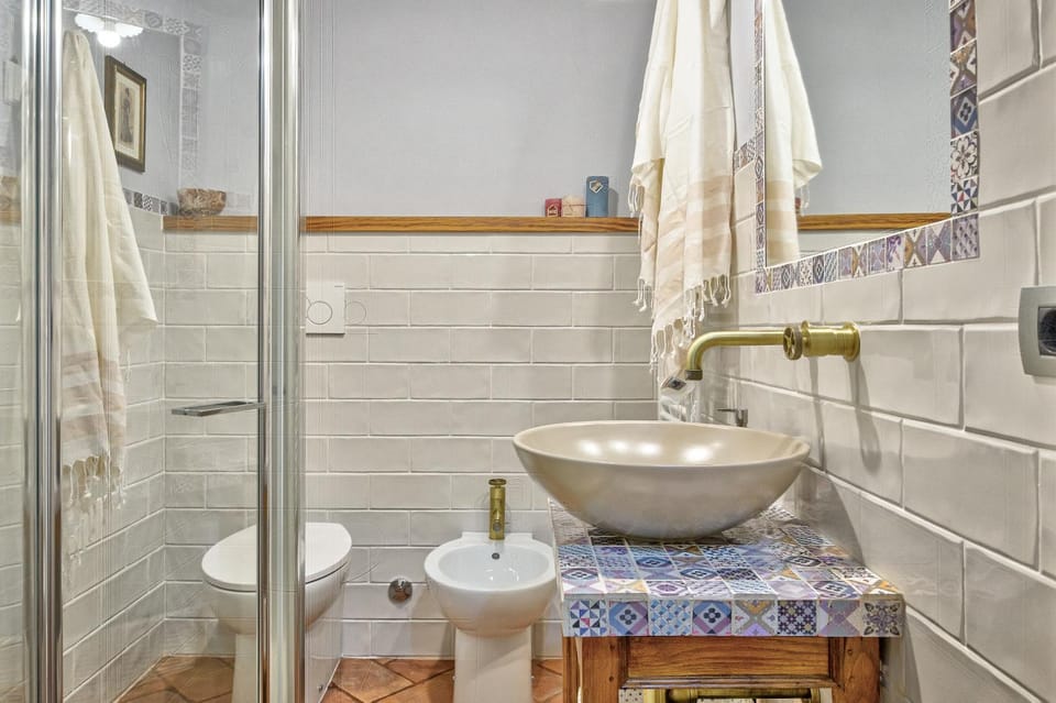 Shower, Toilet, Bathroom, bidet