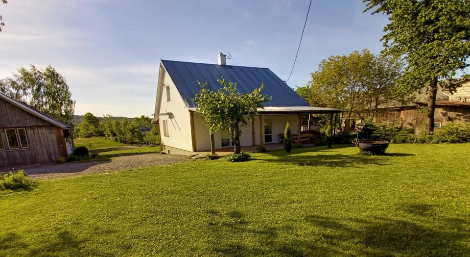 Property building, Natural landscape, Garden