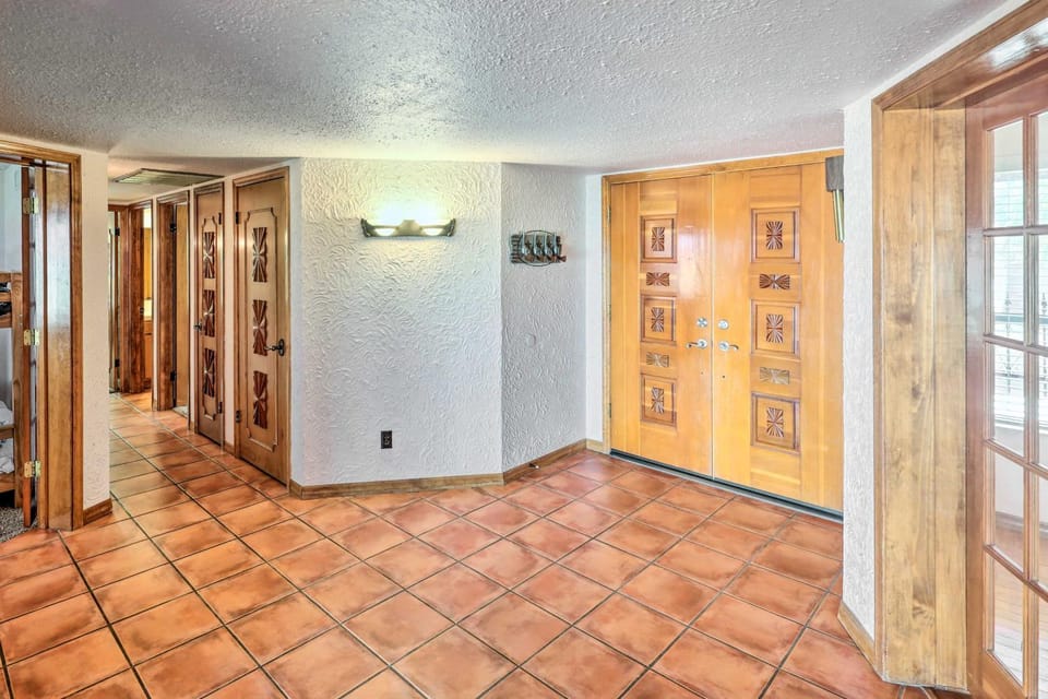 Patio & Panoramic Views: Hillside Lake Havasu Home House in Lake Havasu City
