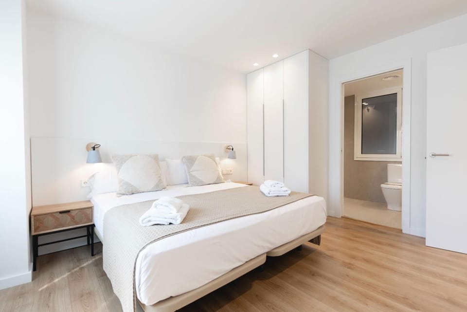 Bathroom, Bedroom