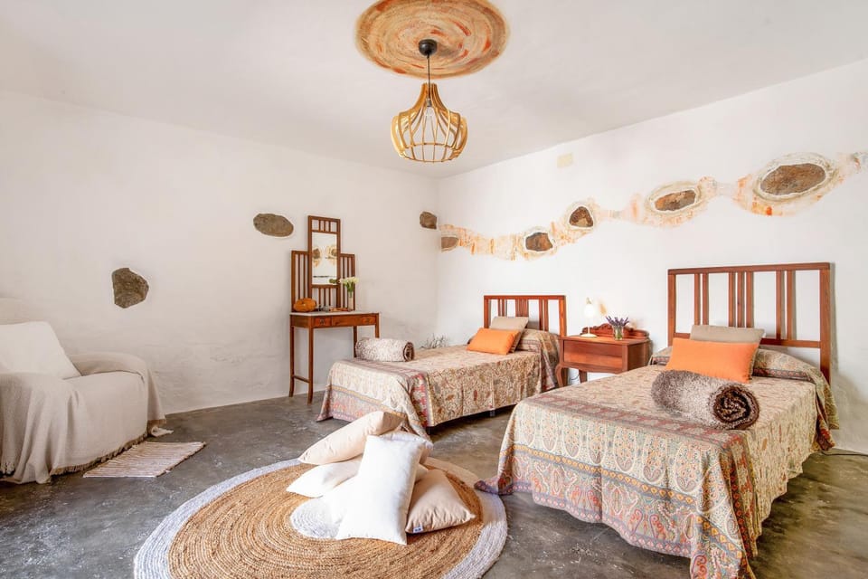 Living room, Bedroom