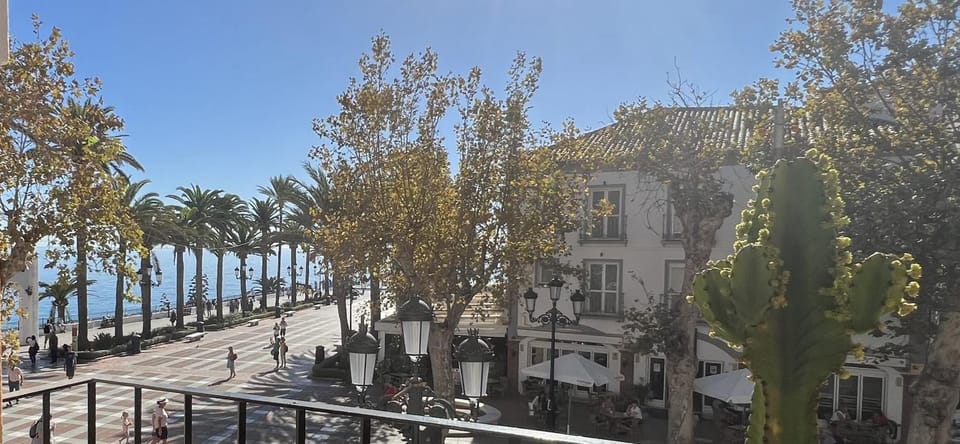 Nearby landmark, City view, Sea view