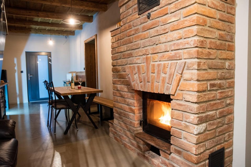 Dining area, Communal kitchen