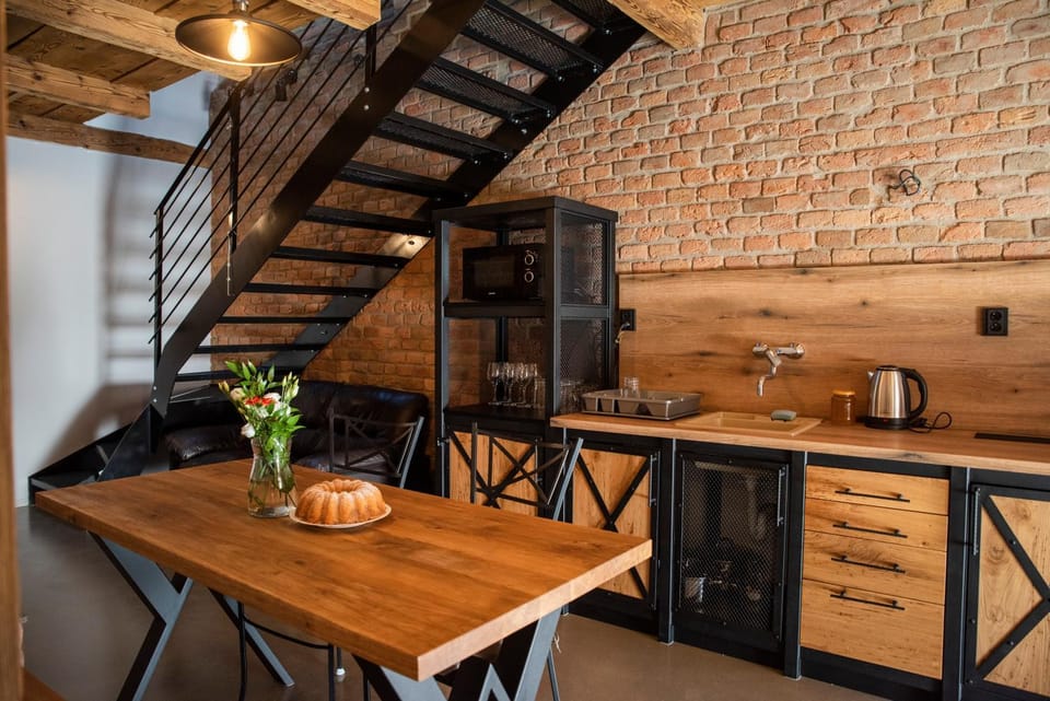 Dining area, Communal kitchen, Internal: Not applicable to any particular room