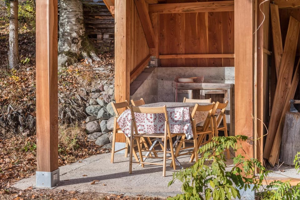 Property building, Living room