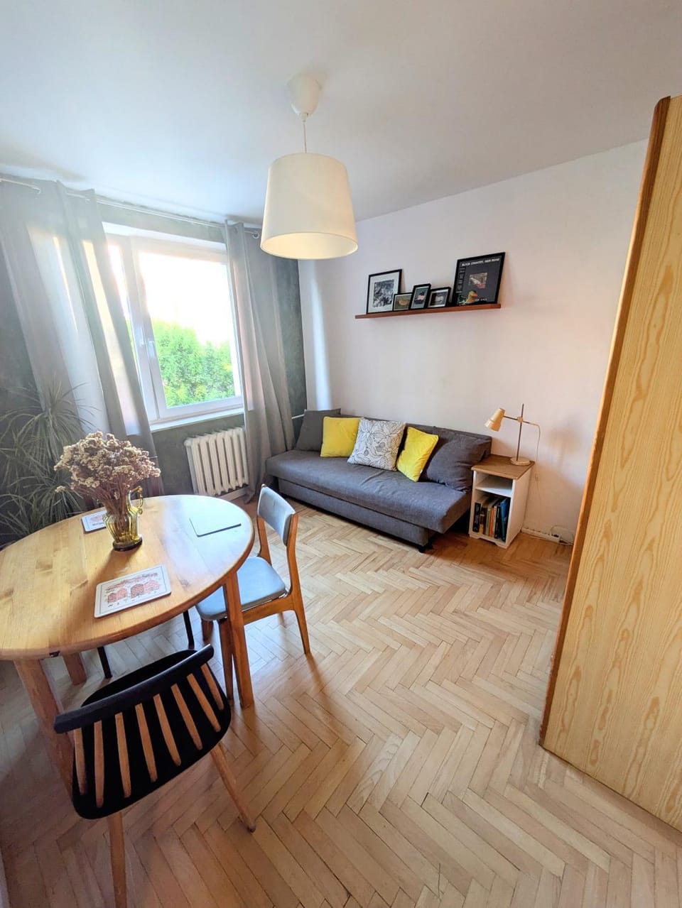 Dining area, Bedroom