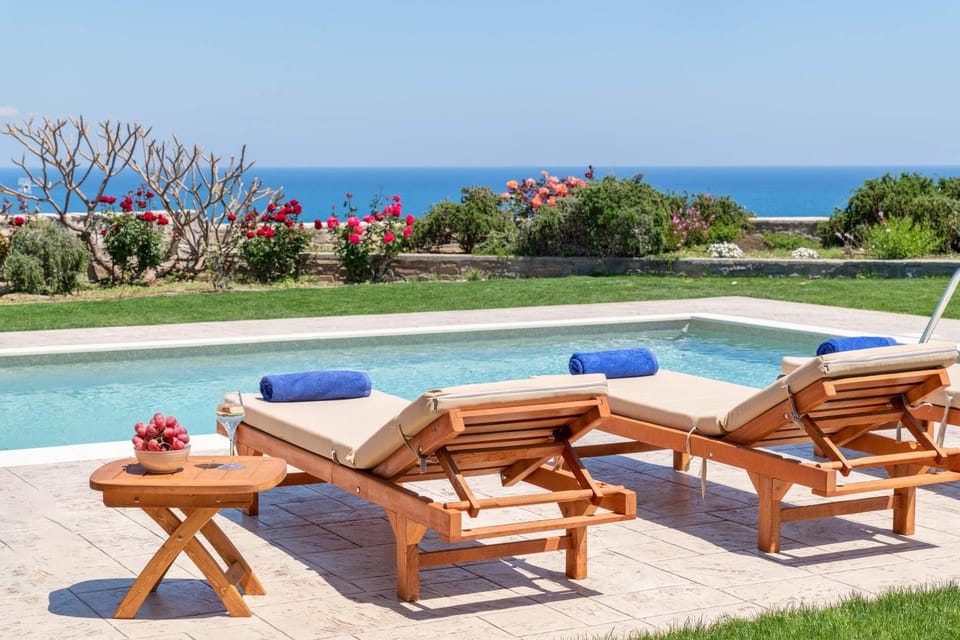 Patio, Day, Garden, Garden view, Pool view, Sea view, Swimming pool, sunbed