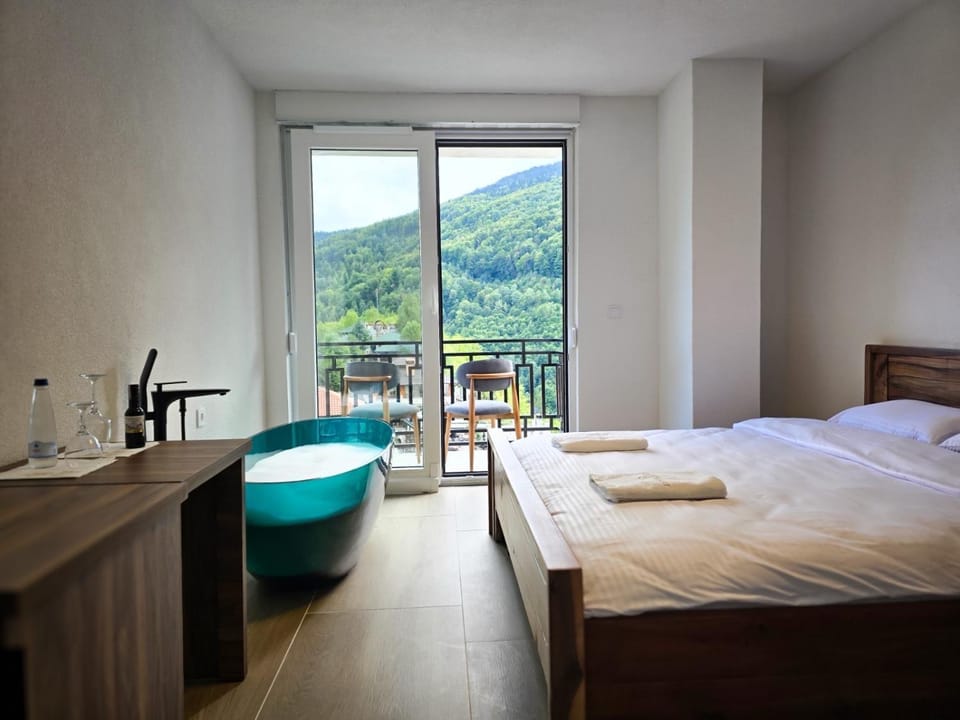 Bathroom, Bedroom, Bath