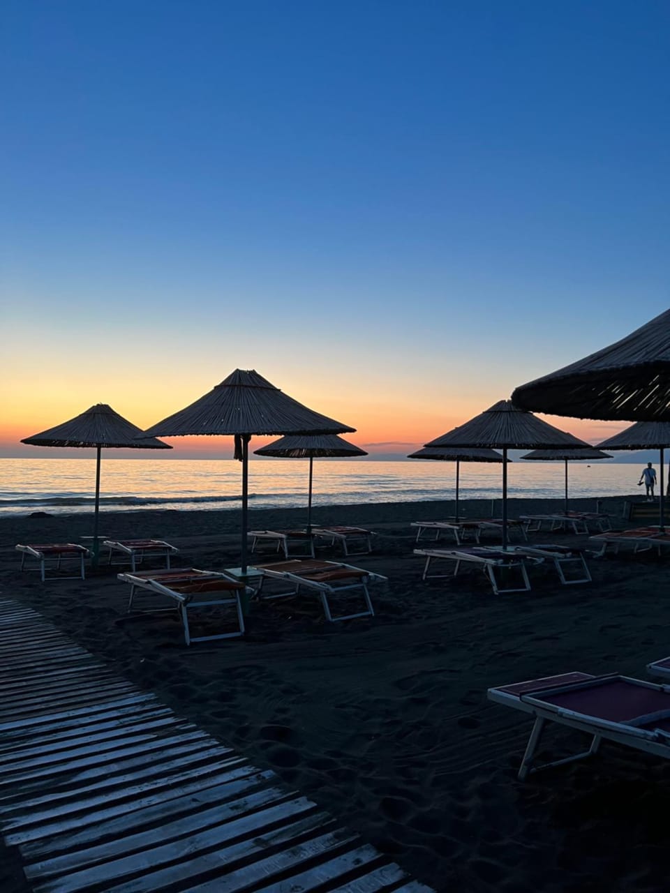 Natural landscape, Sea view, sunbed