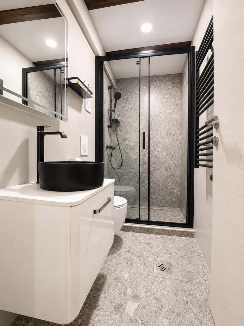 Shower, Toilet, Bathroom