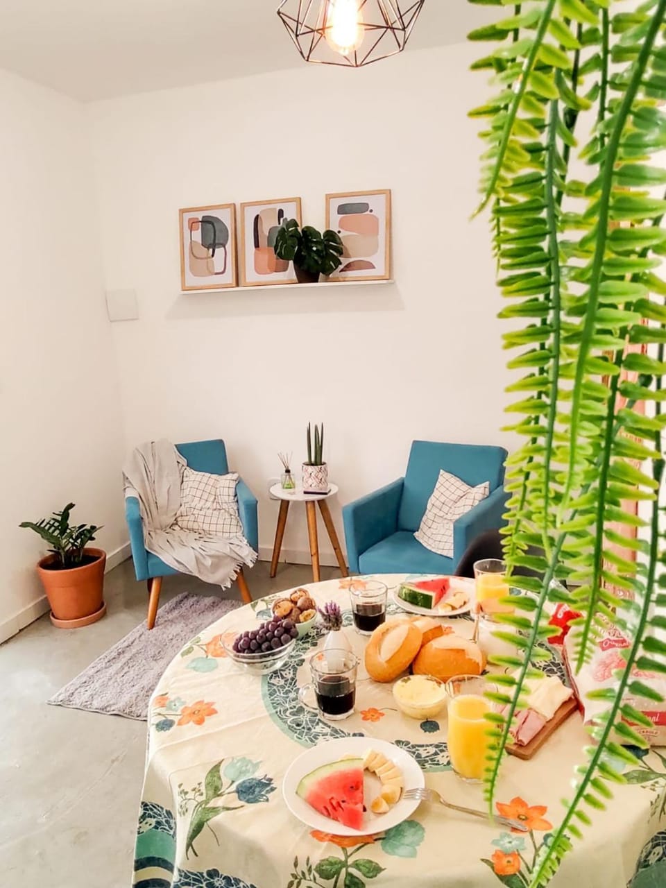 Living room, kitchen