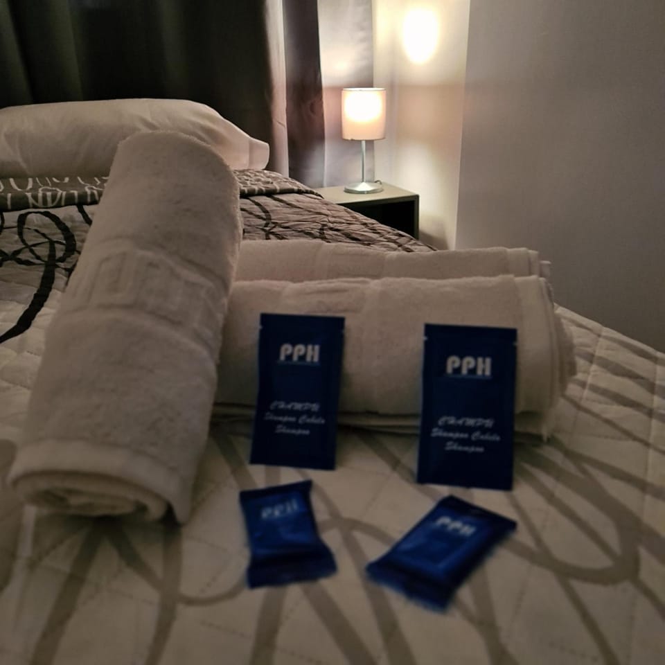 Hostal Vara Madrid Bed and Breakfast in Madrid