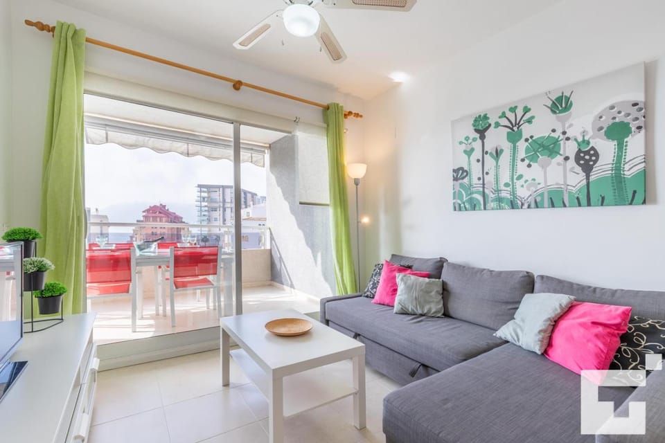 Bed, Other, Dining area