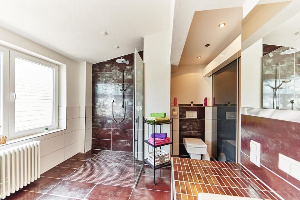 Shower, Toilet, Bathroom