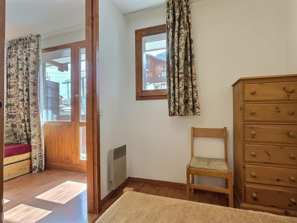 Résidence Rond-point Des Pistes Iii - Appartement 2 pièces pour 4 personnes situé à Val d’Isère, skis aux pieds et à 500m du centre du village, navettes gratuites au MAE-1798 Apartment in Val dIsere